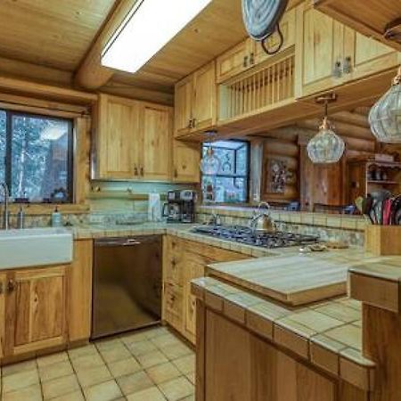 Eagles Nest - Natural Log Cabin With Guest House 爱德怀 外观 照片